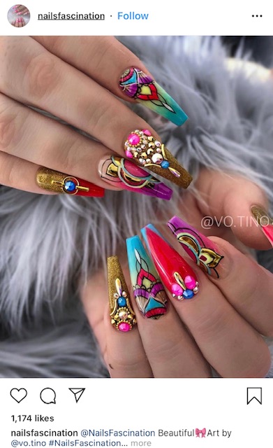 faux-nails-What to Wear to Carnival