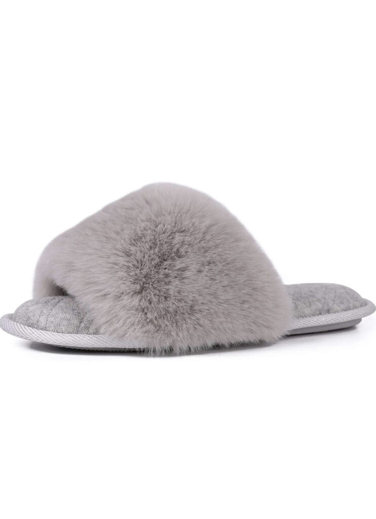 best-loungewear-fall-slippers