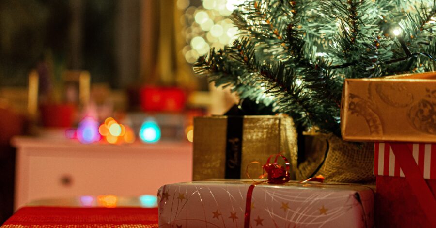 holiday-gift-guide-for-him