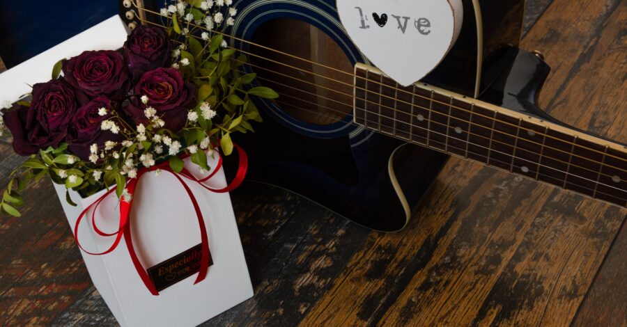 valentines-day-gift-guide-for-her